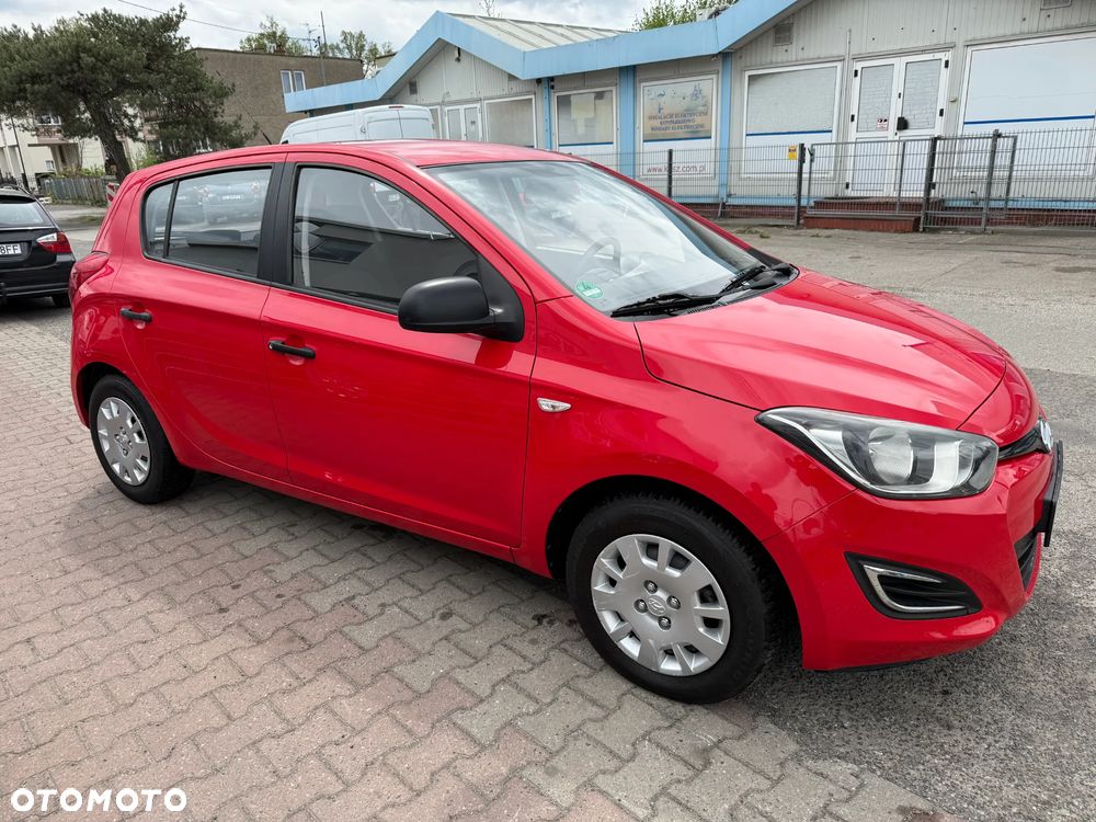 Hyundai i20 1.25 Classic + - 8