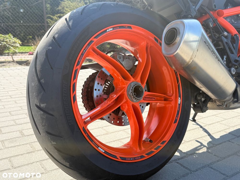 KTM Super Duke - 13