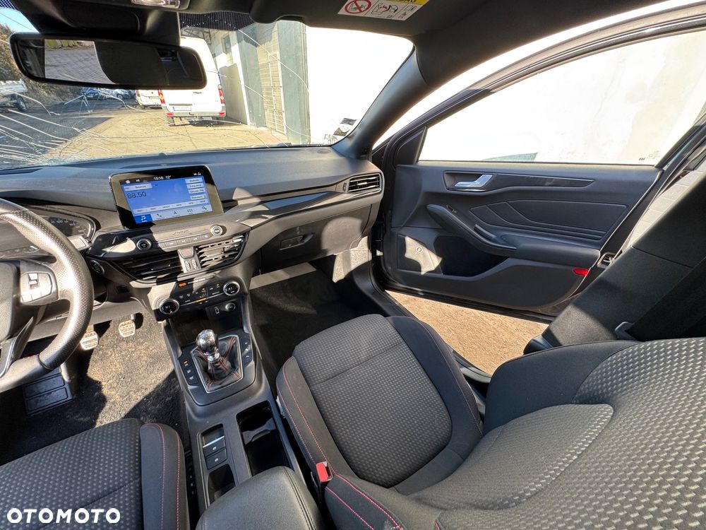 Ford Focus - 7