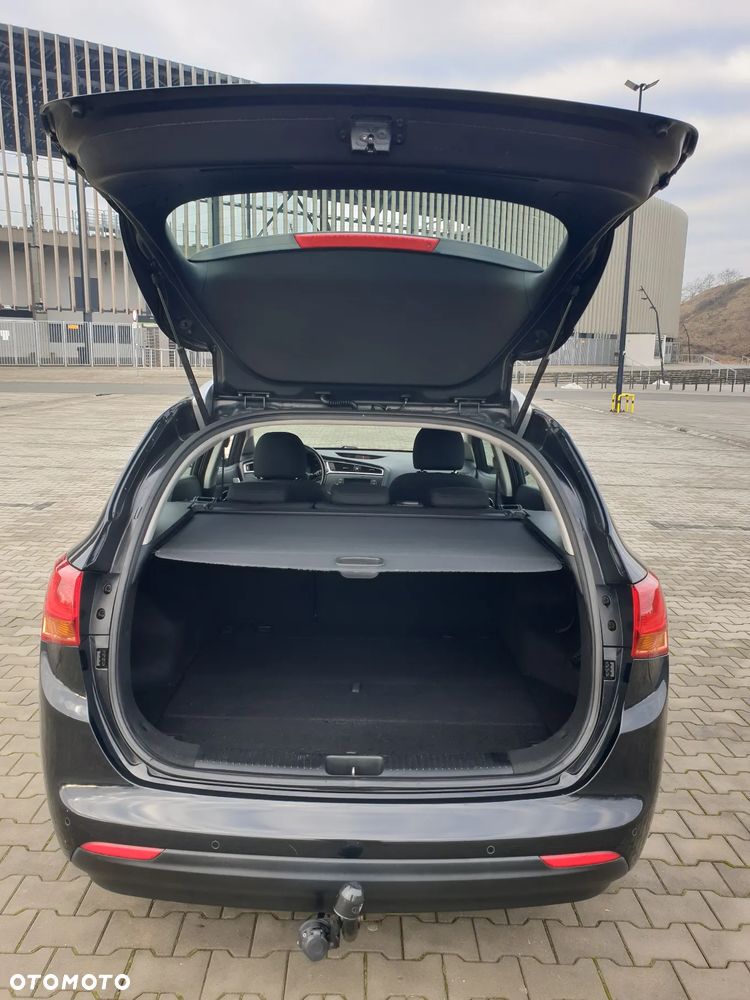 Kia Ceed 1.6 GDI Platinum Edition - 36