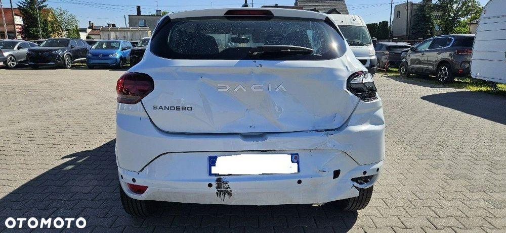 Dacia Sandero - 6