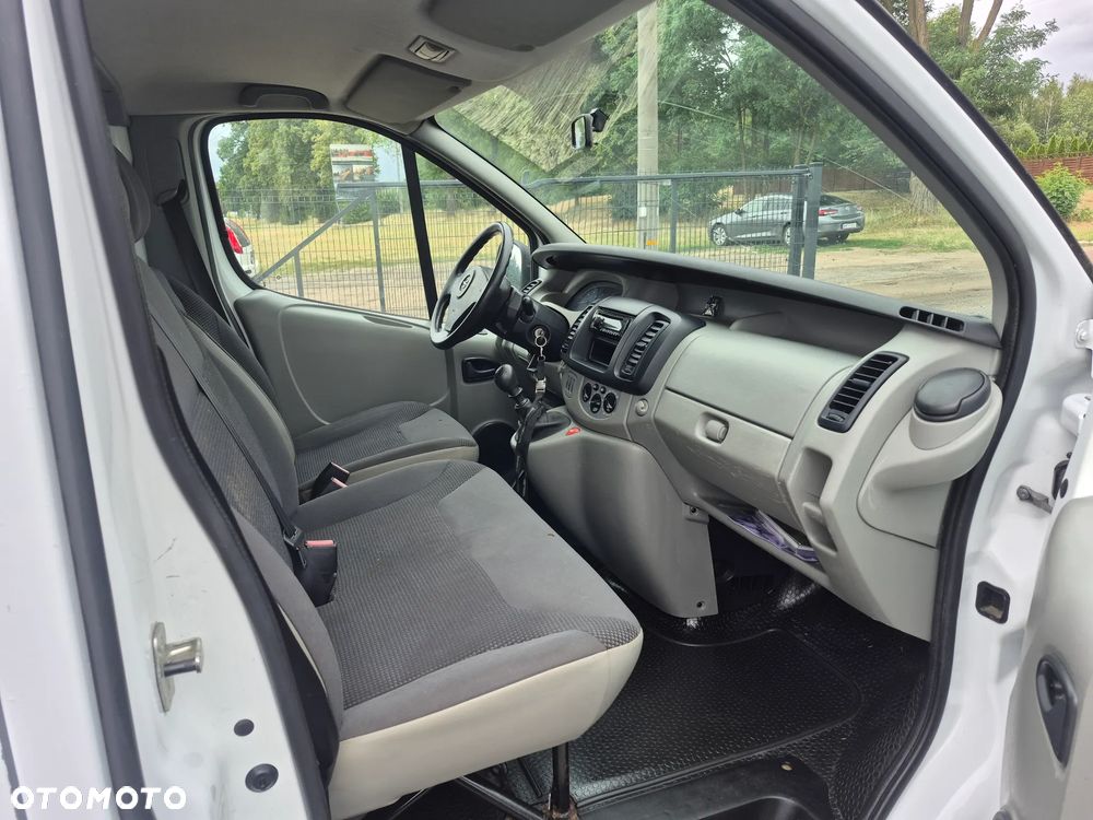 Opel Vivaro - 7