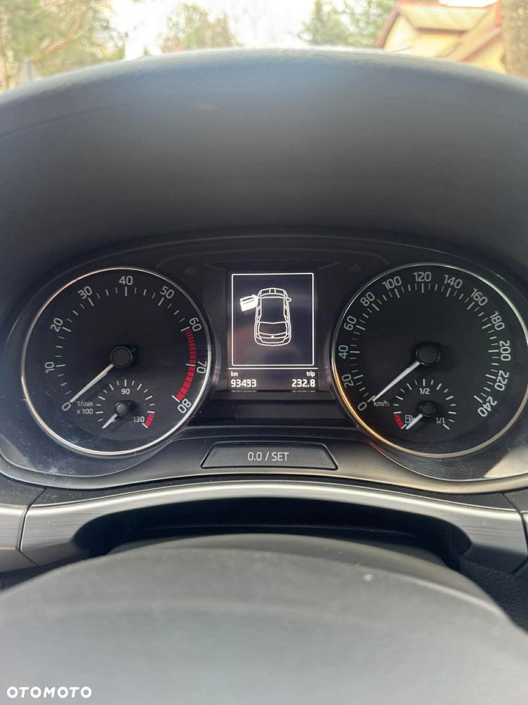 Skoda Fabia 1.0 TSI Drive - 9