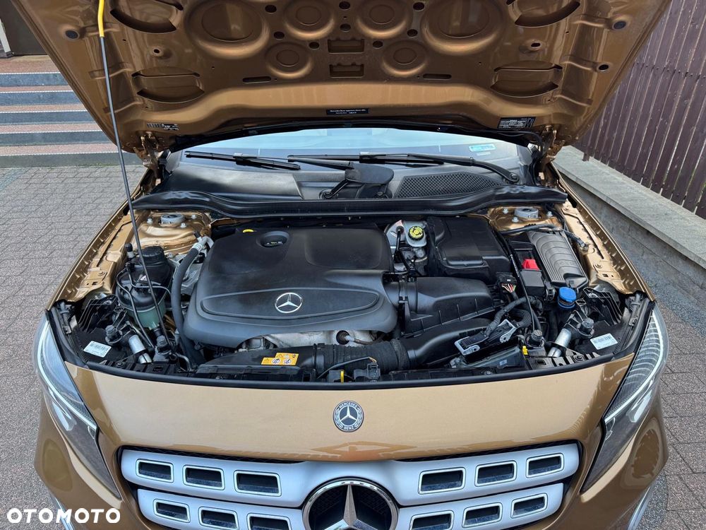 Mercedes-Benz GLA 250 4-Matic Urban - 6