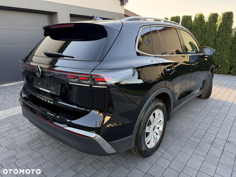 Volkswagen Tiguan 2.0 TDI SCR Elegance DSG - 4