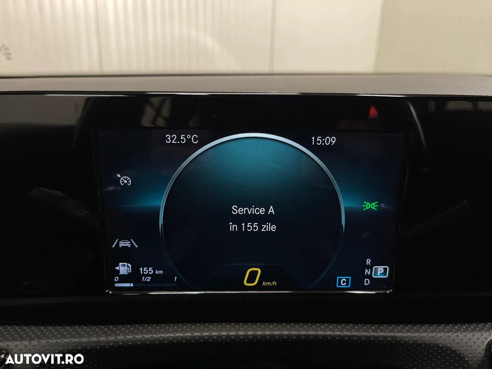 Mercedes-Benz A 220 d Sedan 8G-DCT - 25