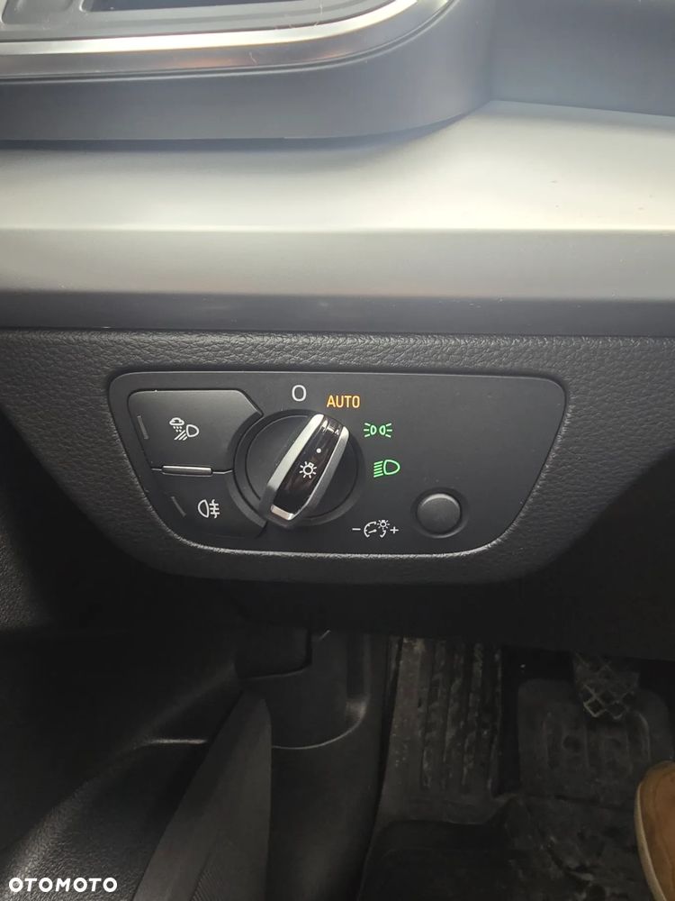 Audi Q5 2.0 TDI clean diesel - 13