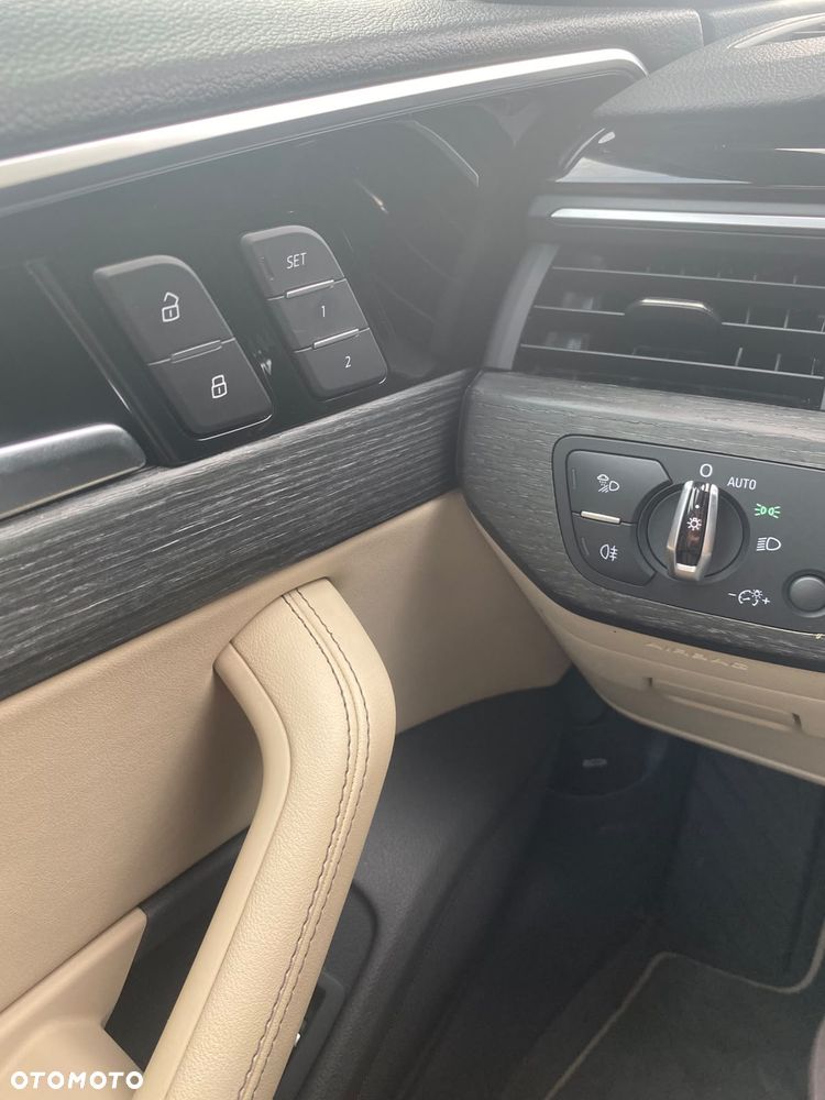 Audi A4 Limousine 45 TFSI Quattro S tronic - 36