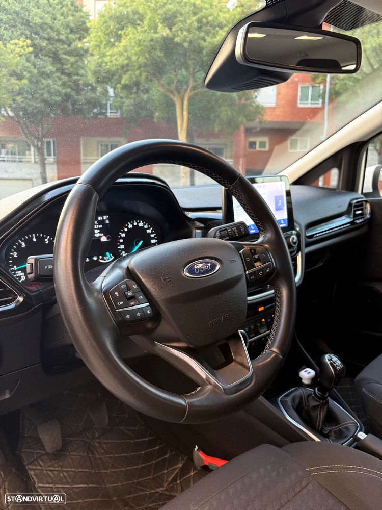 Ford Fiesta 1.0 EcoBoost S&S Titanium - 19