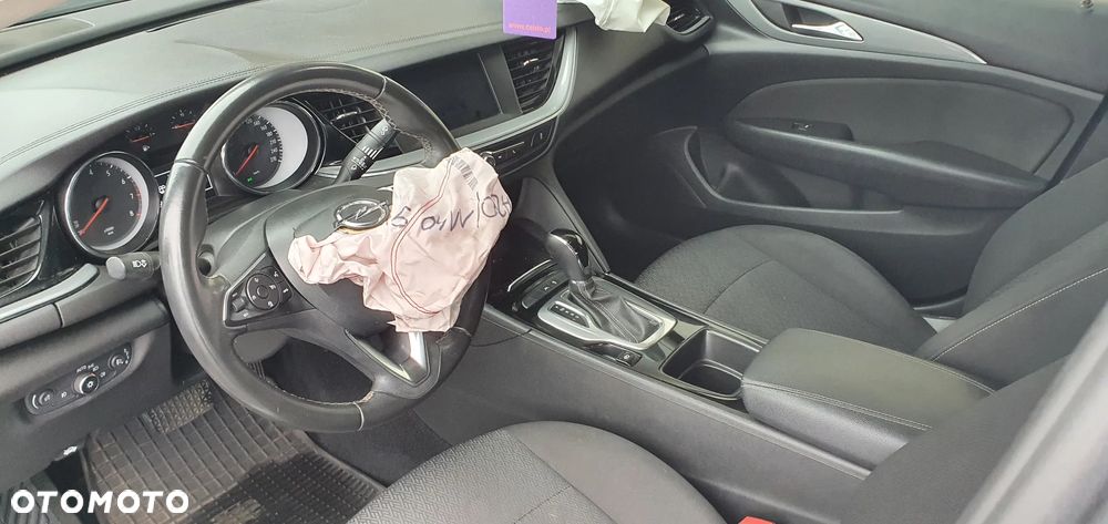 Opel Insignia - 11