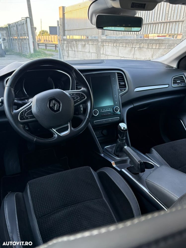 Renault Megane 1.5 dCI Intens - 10