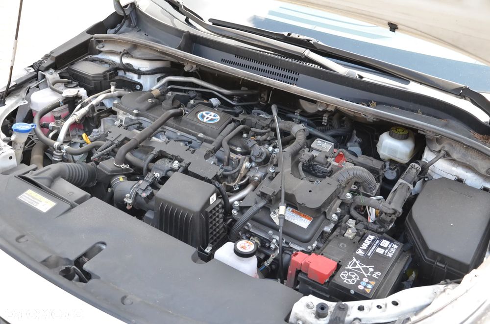 Toyota Corolla 1.8 Hybrid Executive - 26