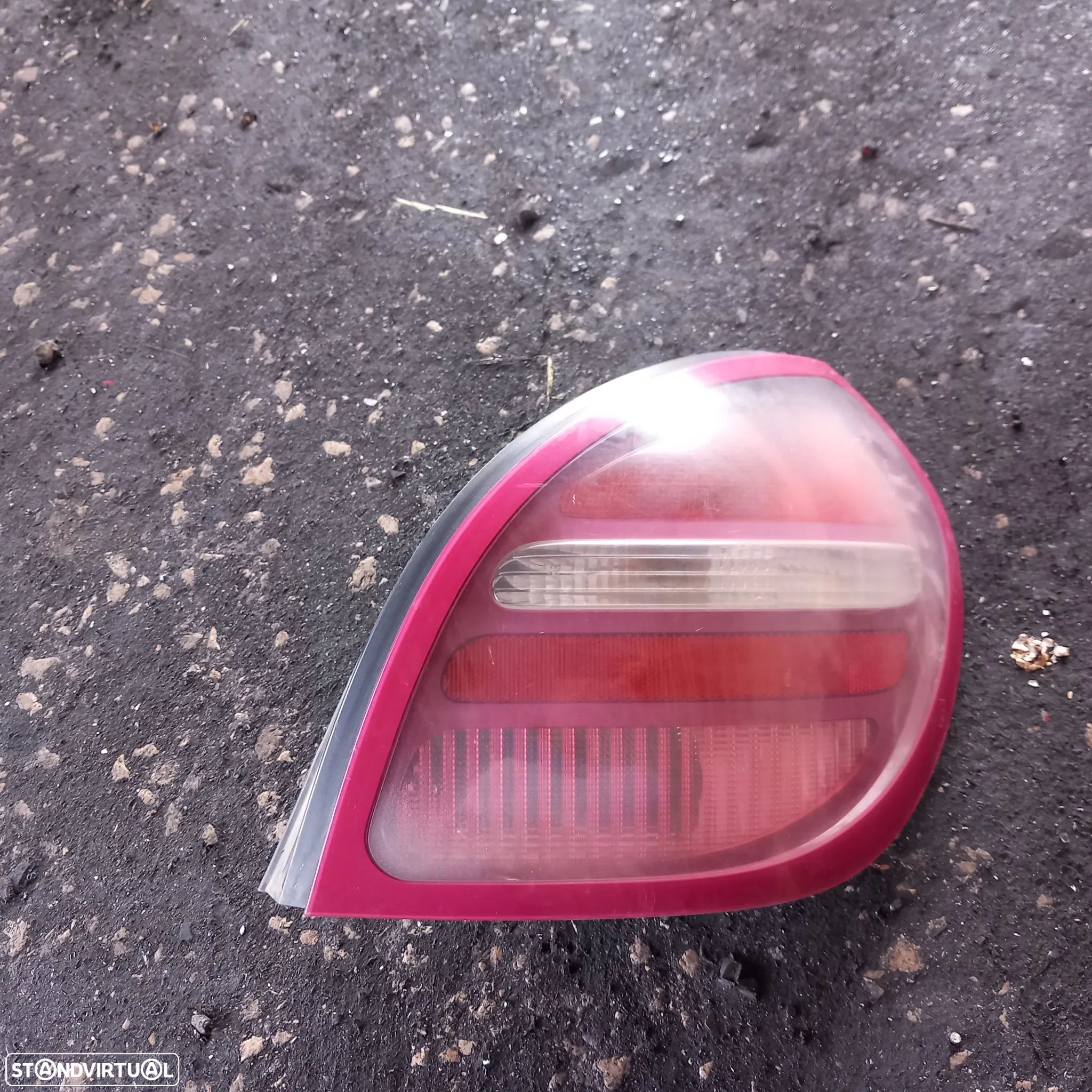 Farol de passageiro Nissan Almera n16 - 1