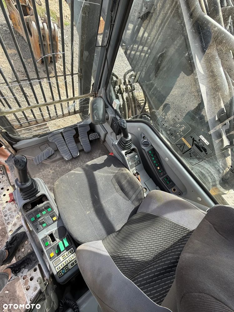 Volvo EC360 - 5