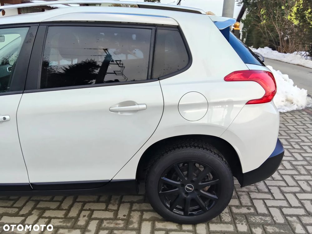 Peugeot 2008 PureTech 82 Allure - 23