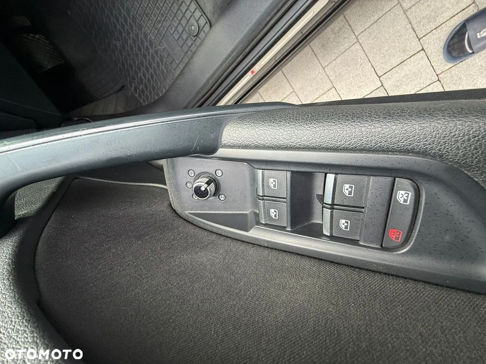 Audi Q5 2.0 TDI clean diesel Quattro S tronic - 25
