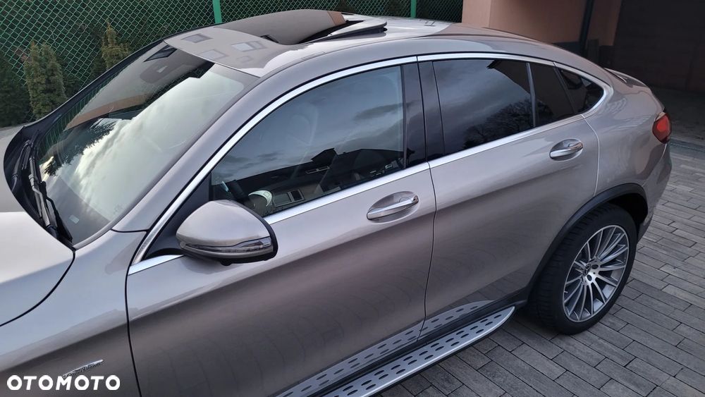 Mercedes-Benz GLC 220 d 4-Matic - 9