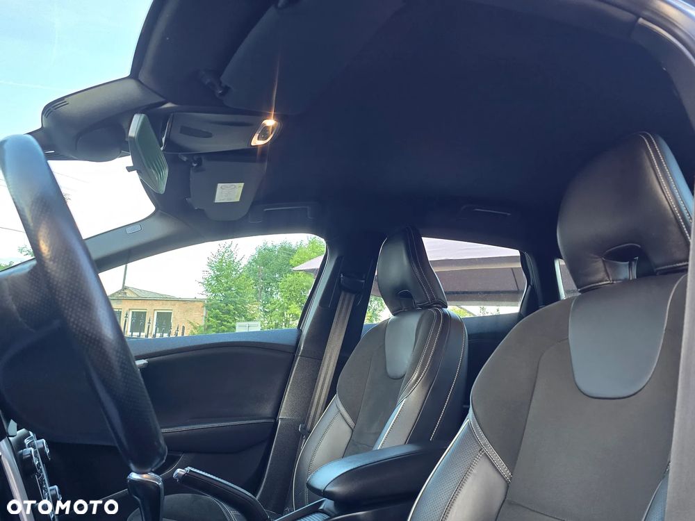 Volvo V40 D2 RDesign - 39