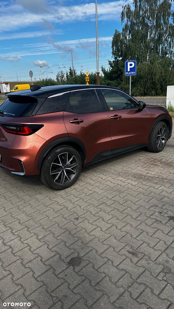 Lexus LBX 1.5 Hybrid Emotion - 3