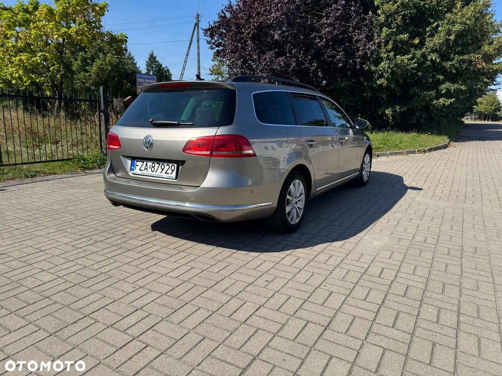 Volkswagen Passat - 5
