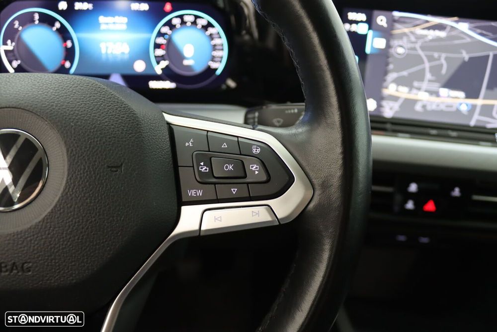 VW Golf Variant 2.0 TDi - 13