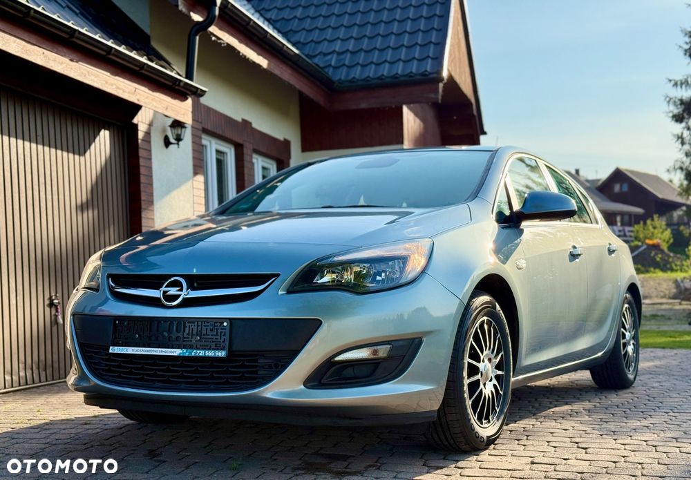 Opel Astra 1.7 CDTI DPF ecoFLEX Start/Stop Exklusiv - 6