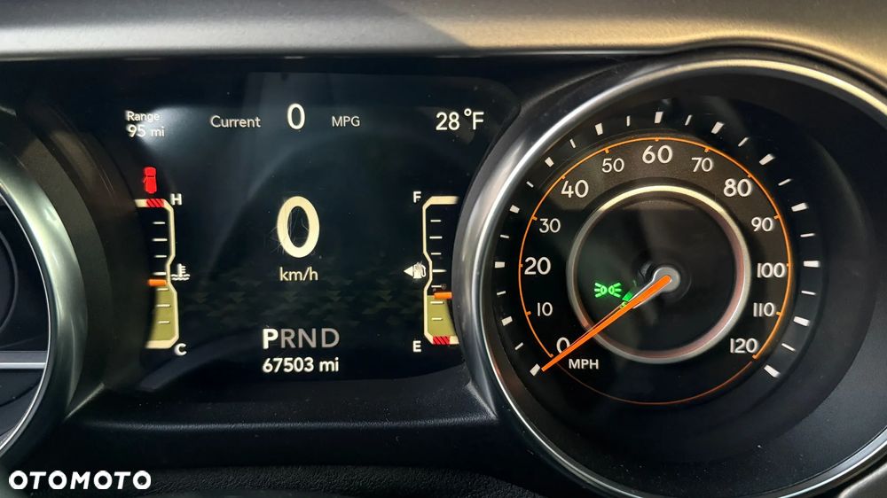 Jeep Wrangler 3.6 Unlim Black Edition II - 4