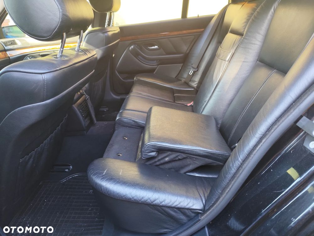 BMW Seria 5 - 9