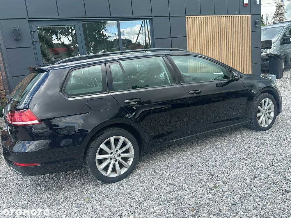 Volkswagen Golf 1.6 TDI (BlueMotion Technology) Comfortline - 26