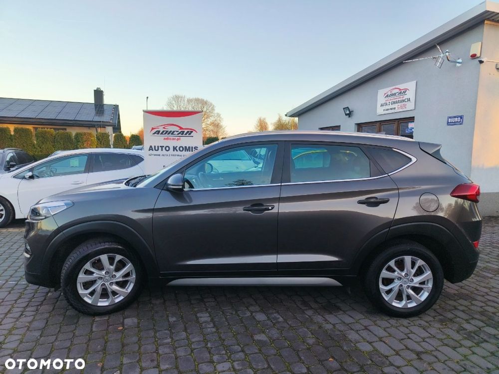 Hyundai Tucson - 2