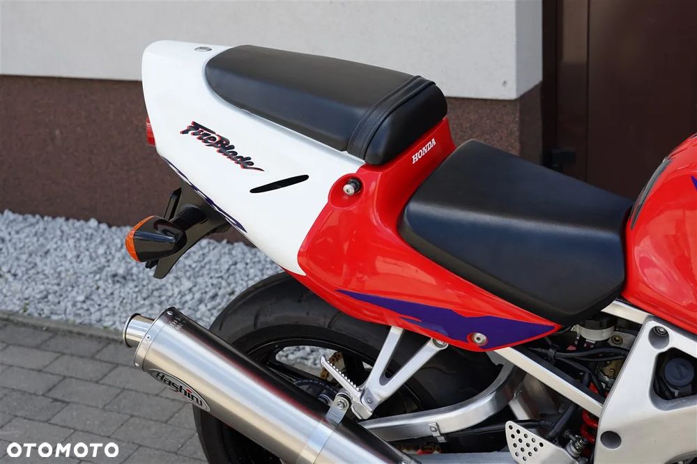 Honda CBR - 5