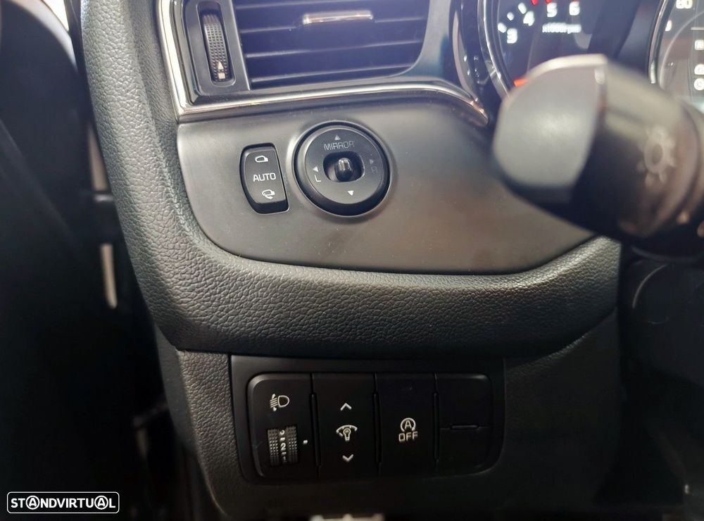 Kia Ceed SW 1.6 CRDi GT Line - 24