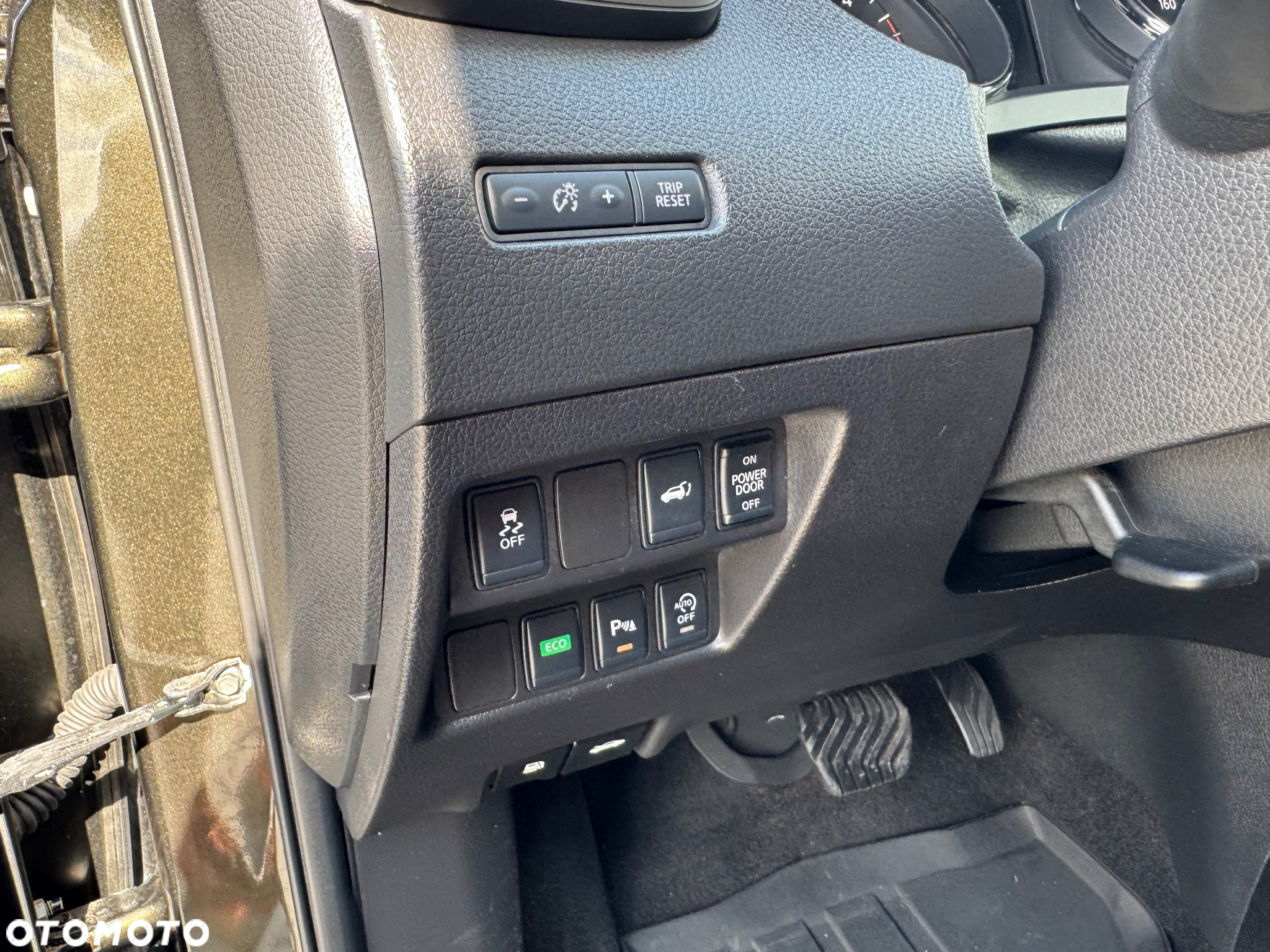 Nissan X-Trail 2.0 dCi Tekna Xtronic 4WD - 19