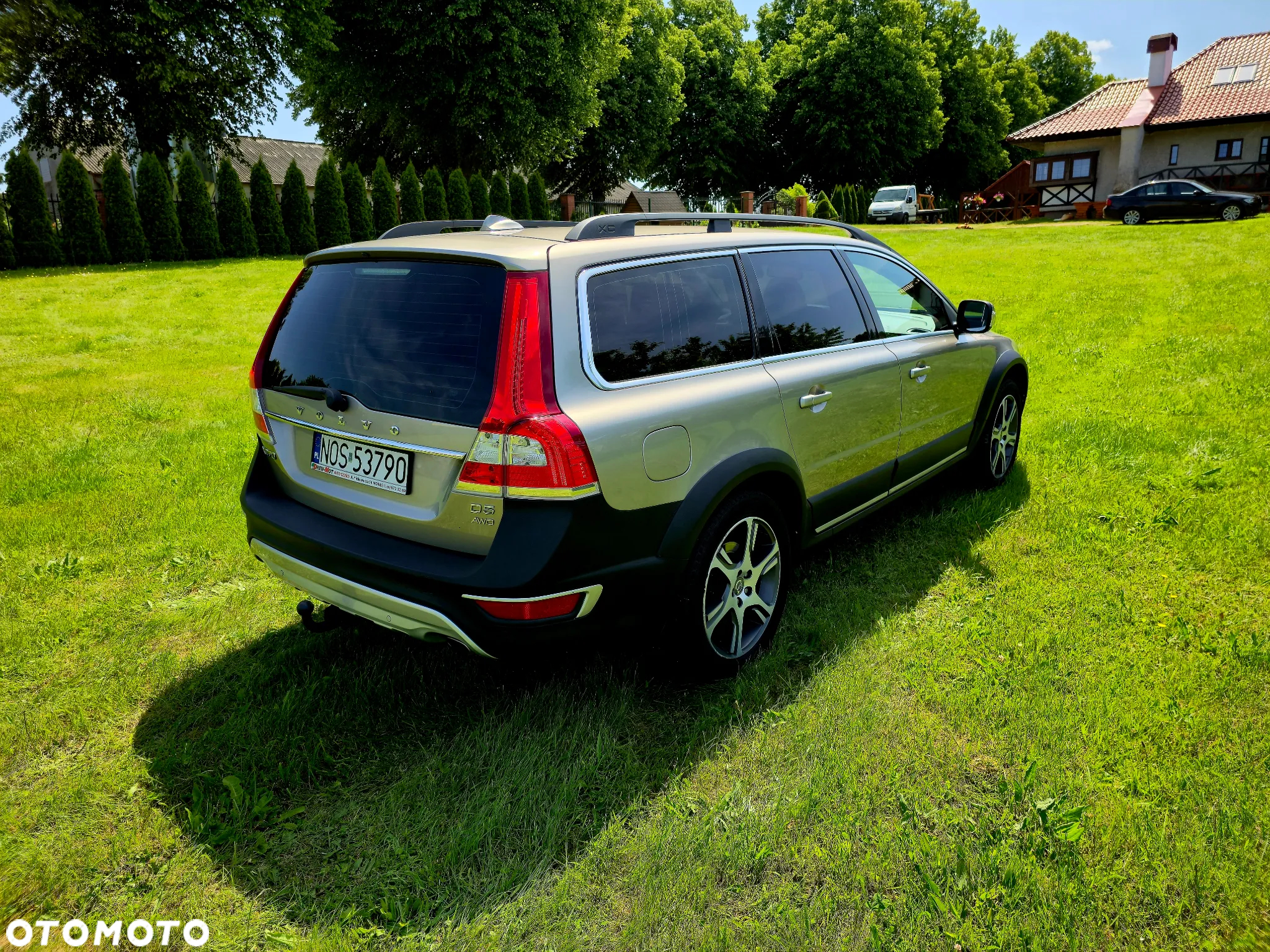 Volvo XC 70 D5 AWD Dynamic Momentum - 4
