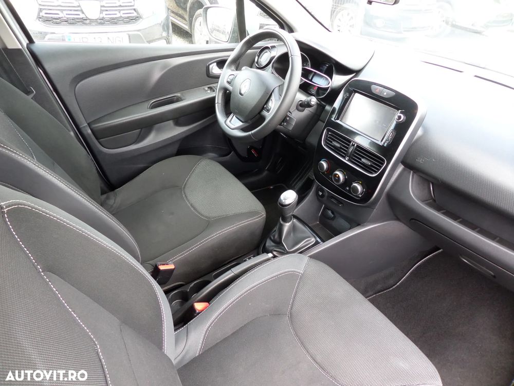 Renault Clio Energy TCe 90 Business - 17
