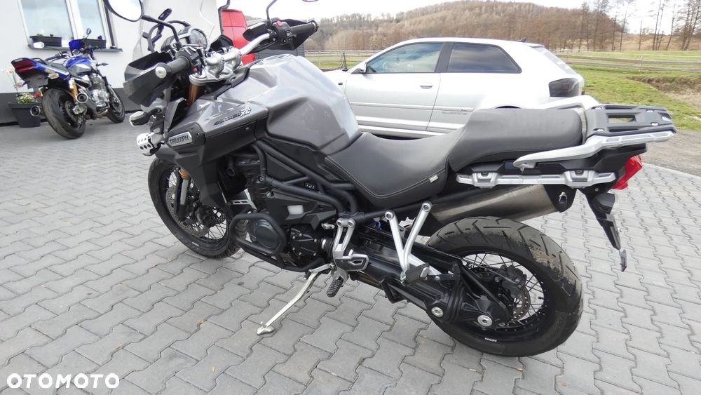 Triumph Tiger - 7