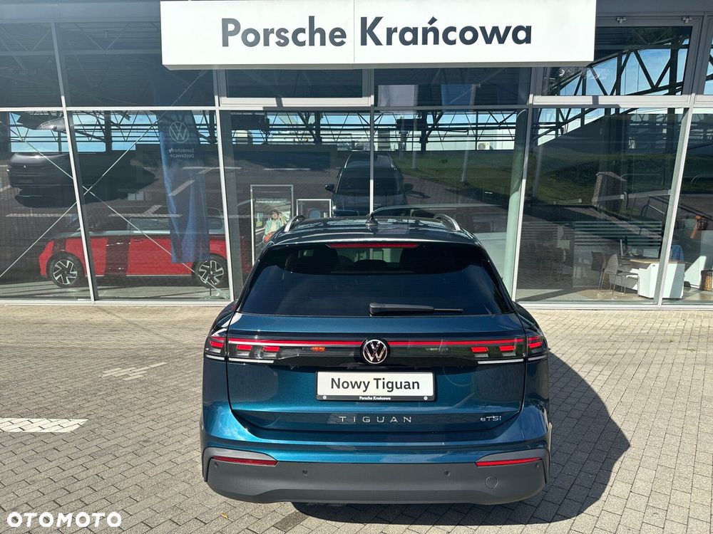 Volkswagen Tiguan - 8