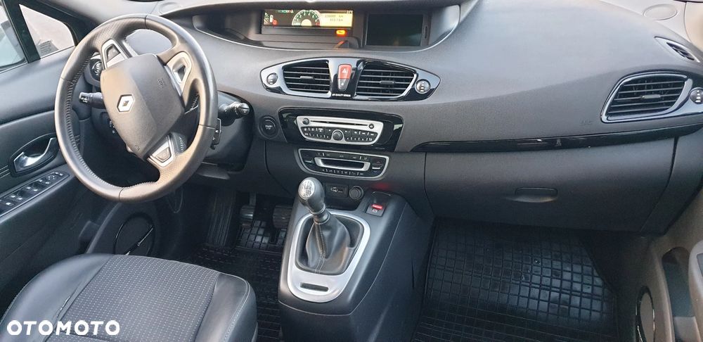 Renault Scenic 1.4 16V TCE Bose Edition - 17