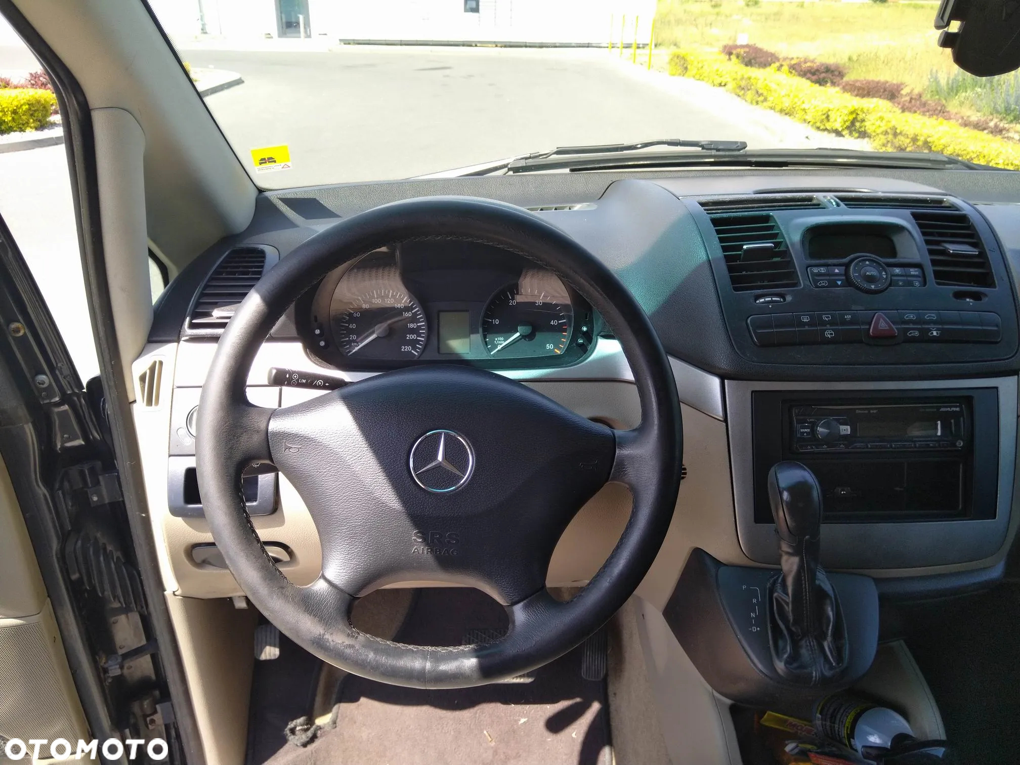 Mercedes-Benz Viano - 11