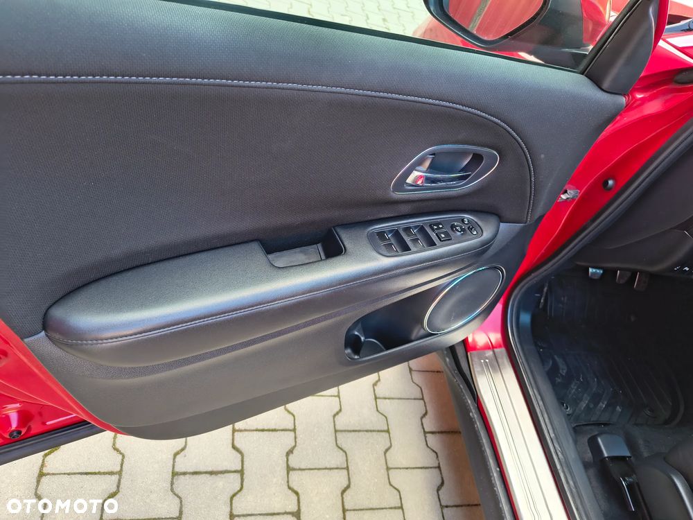 Honda HR-V 1.5 Executive (ADAS) - 13