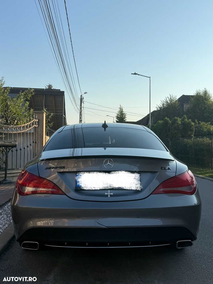 Mercedes-Benz CLA 200 - 2