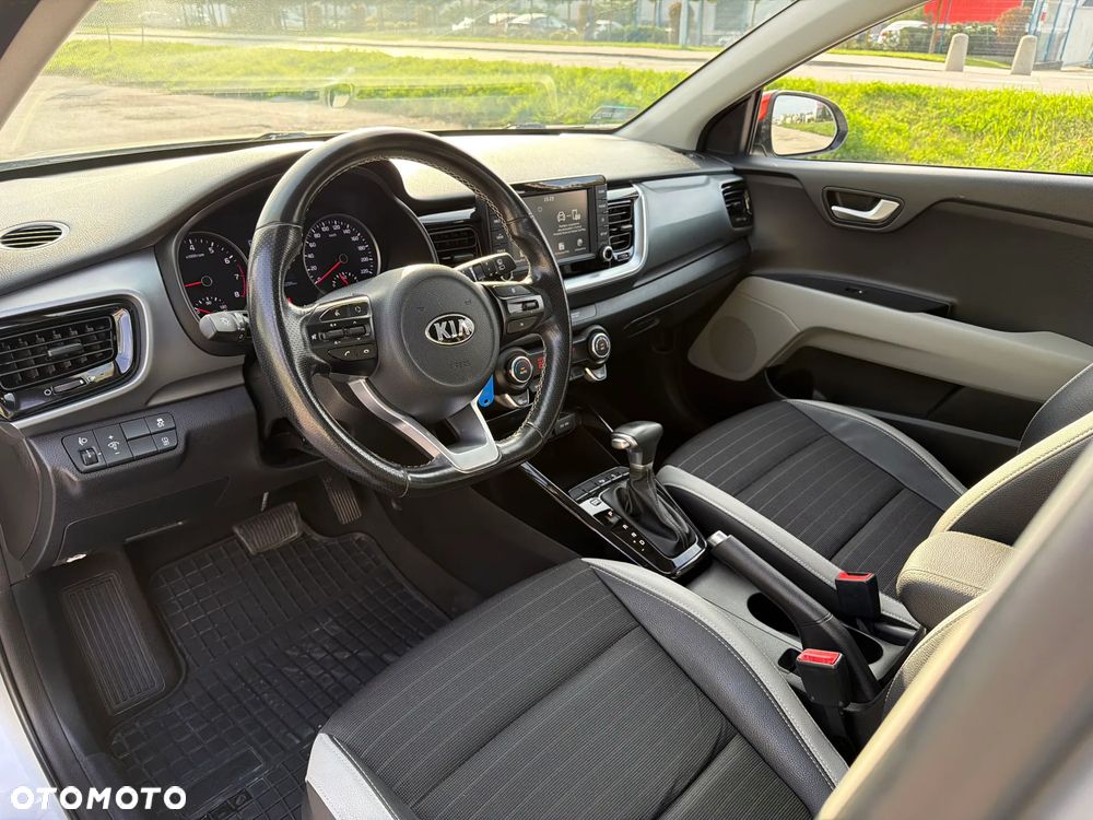 Kia Stonic 1.0 T-GDI MHEV L DCT - 9