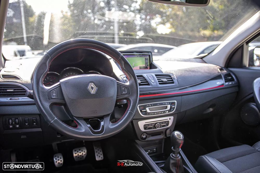 Renault Mégane Sport Tourer 1.6 dCi GT Line - 4