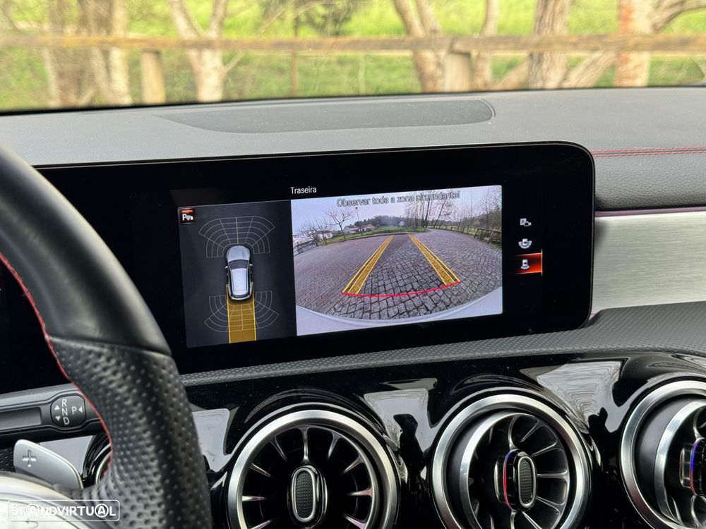 Mercedes-Benz CLA 250 e Shooting Brake AMG Line - 23