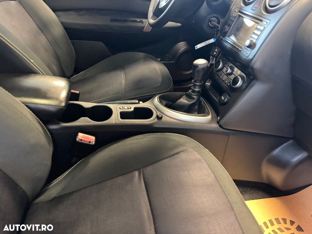 Nissan Qashqai 1.5 DCI TEKNA - 31