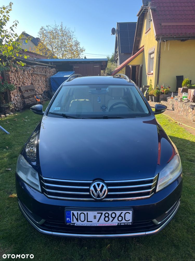 Volkswagen Passat 1.6 TDI Comfortline - 1