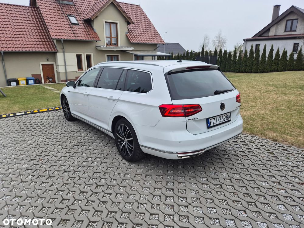 Volkswagen Passat 2.0 TDI SCR (BlueMotion Technology) 4Motion Highline - 6