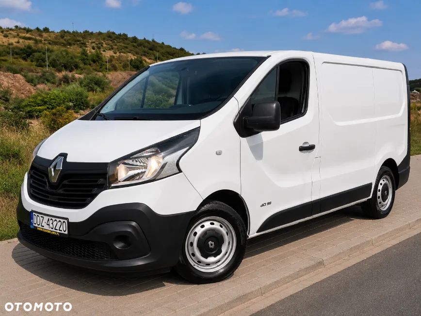 Renault TRAFIC - 1