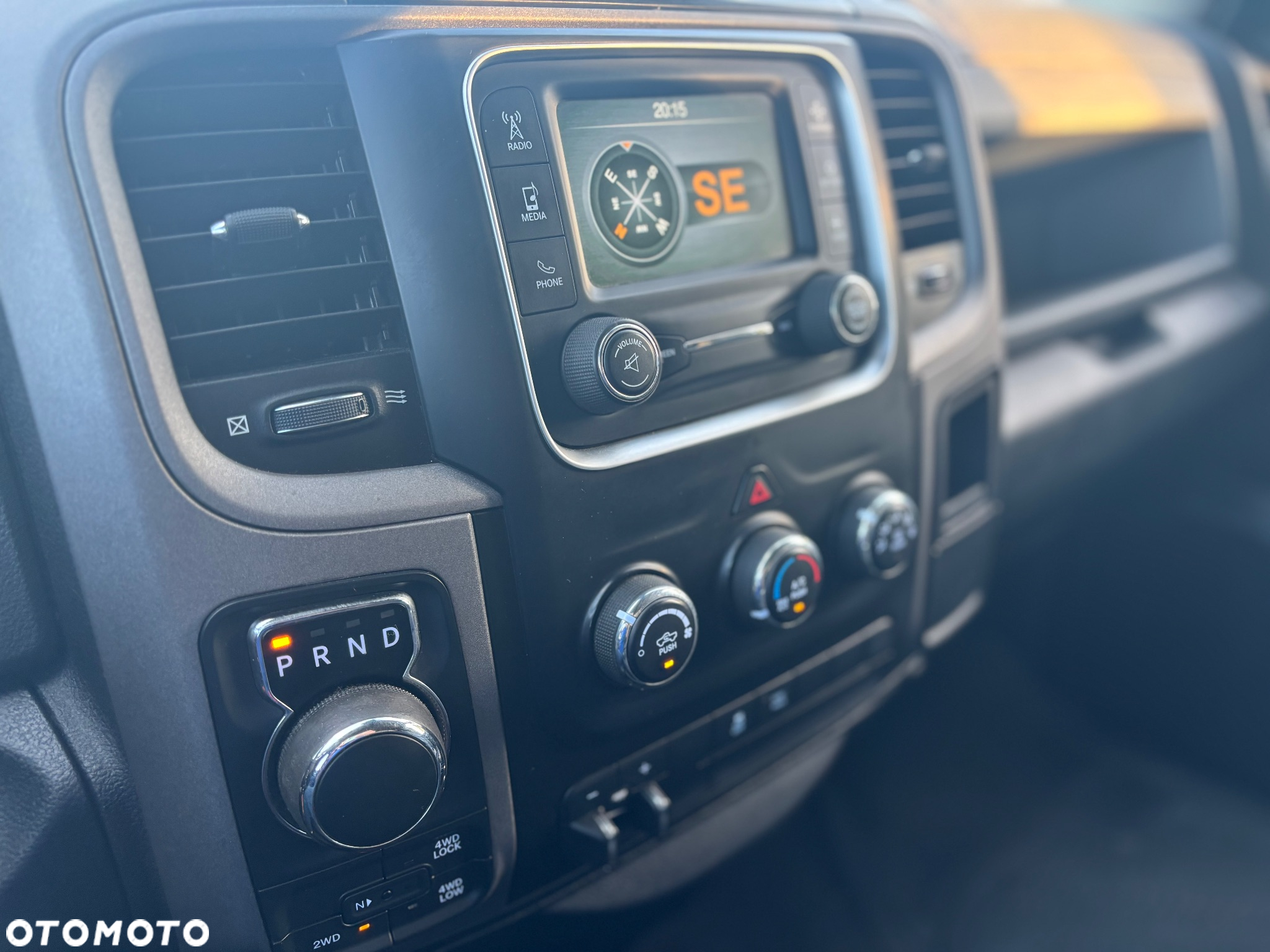Dodge RAM 1500 4.7 4x4 - 28