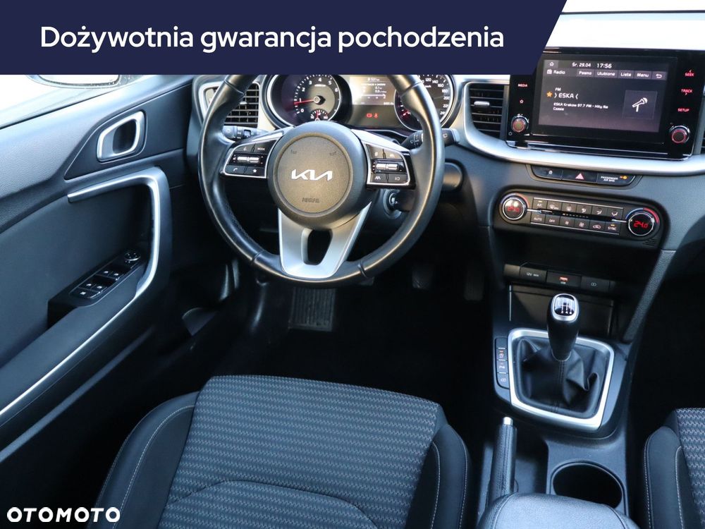 Kia Ceed - 9
